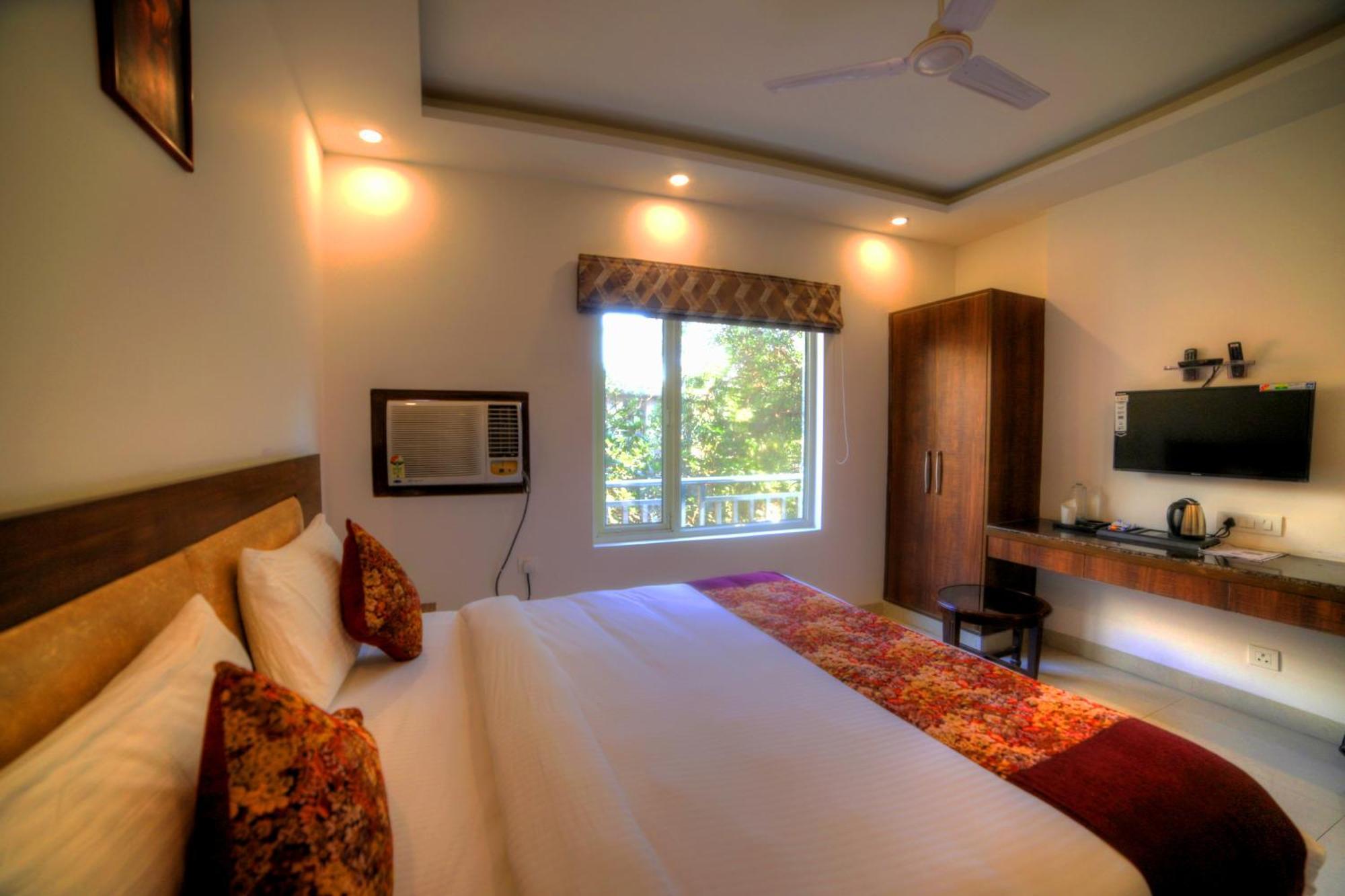 Hotel Chanakya Inn New Delhi Exterior photo