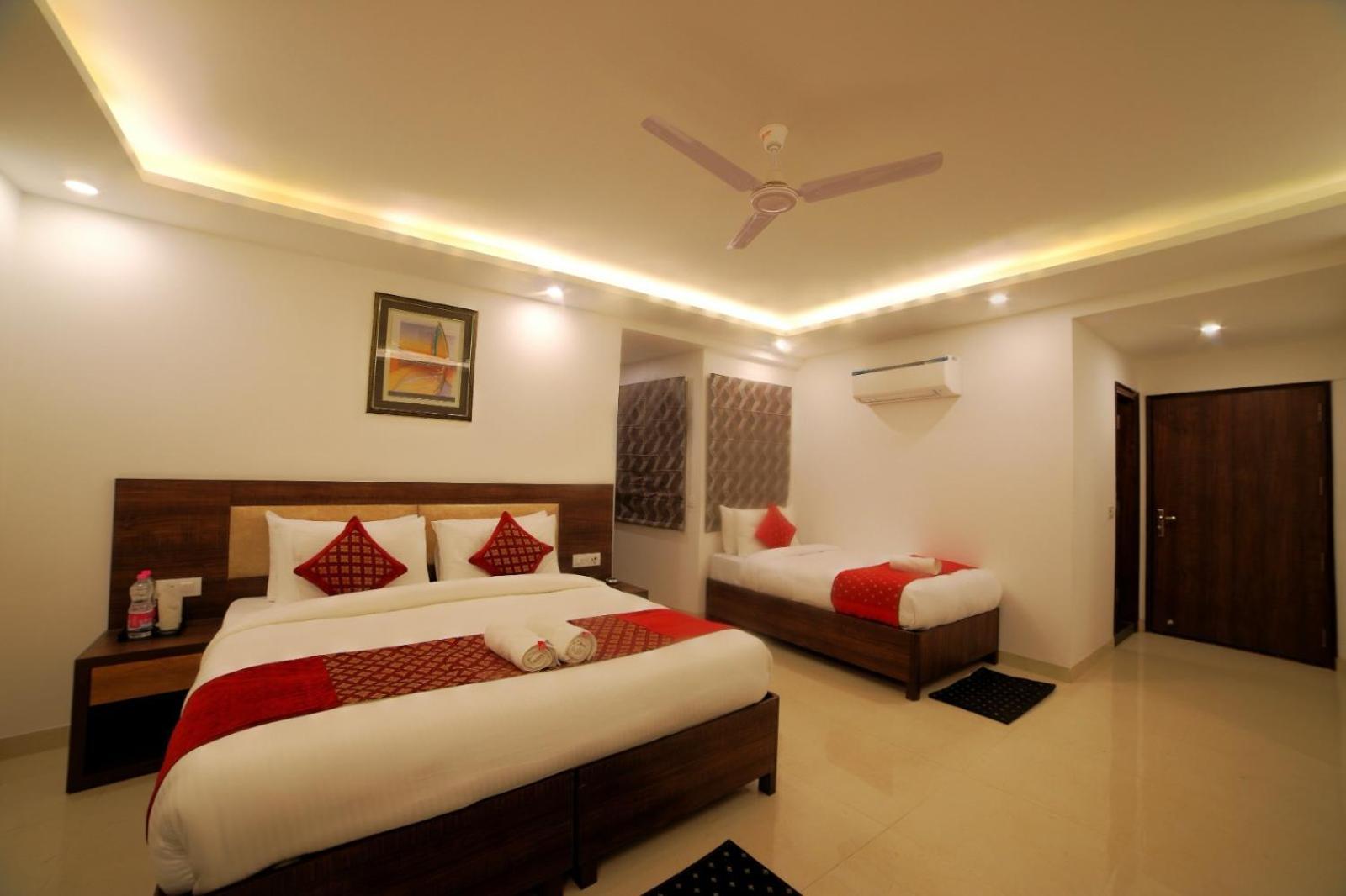 Hotel Chanakya Inn New Delhi Exterior photo
