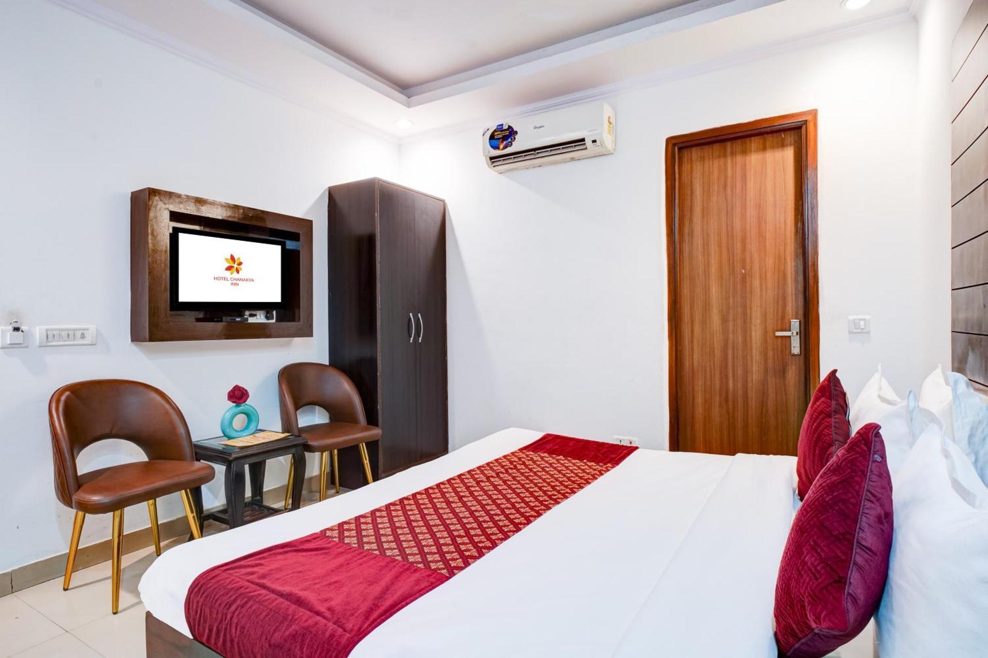 Hotel Chanakya Inn New Delhi Exterior photo