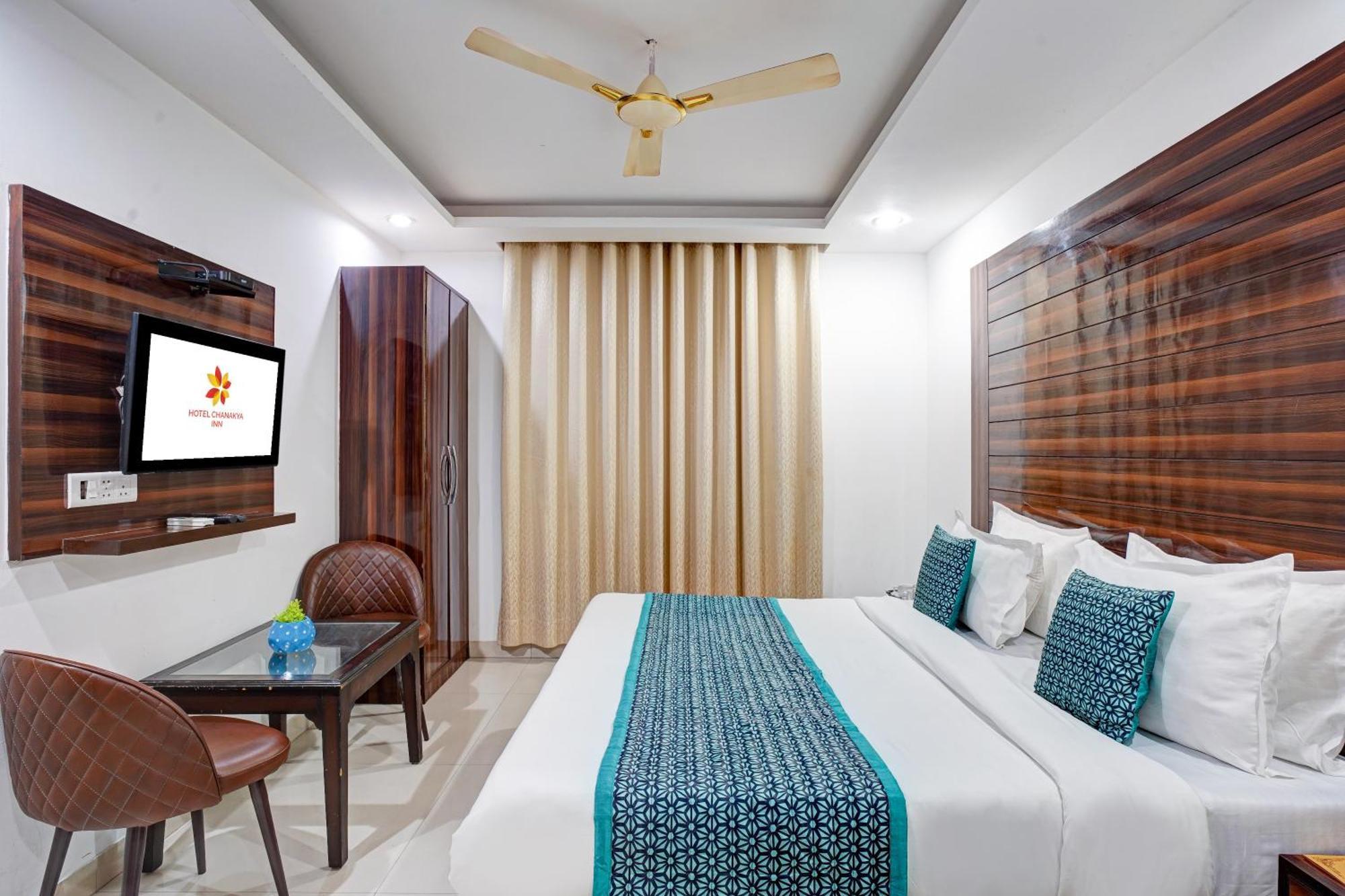 Hotel Chanakya Inn New Delhi Exterior photo